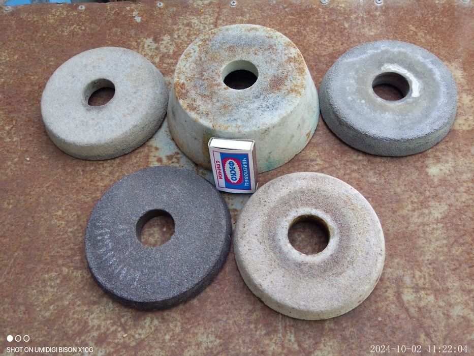 Продам наждачные круги от 2000 и  выше