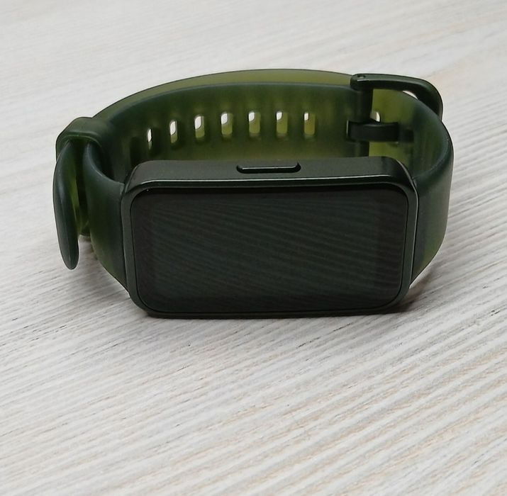 Huawei band 8 fitness bracelet