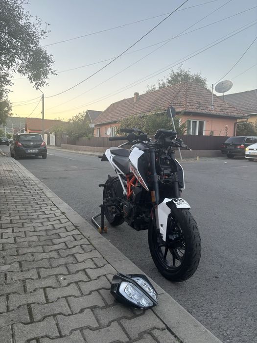 Ktm duke 390 2020 avariat