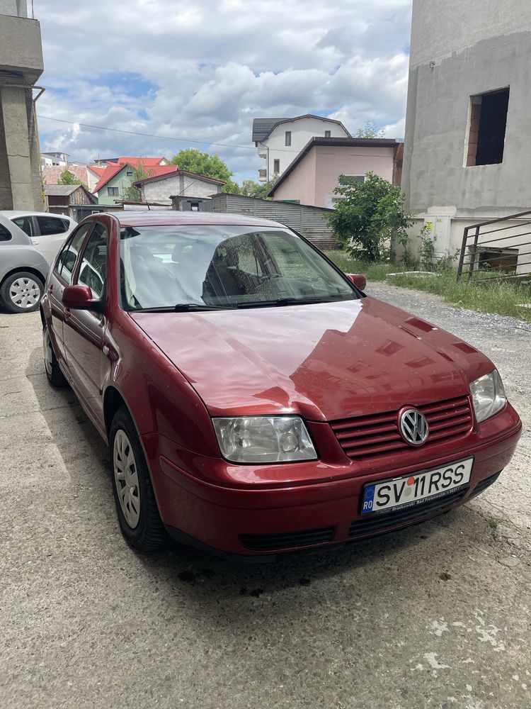 VW Bora 1.6 16V 105 CP