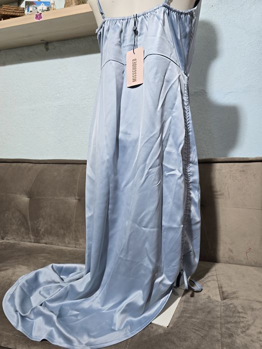 Rochie lunga ocazie satinata noua cu eticheta