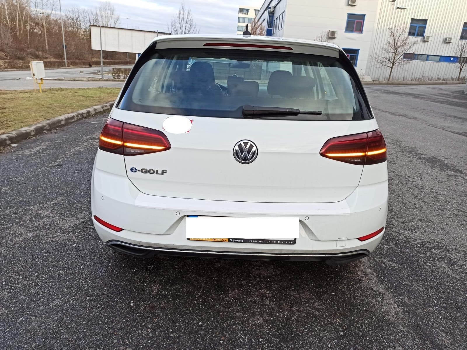 Volkswagen e-Golf/ VW e-Golf/ 2019 electric