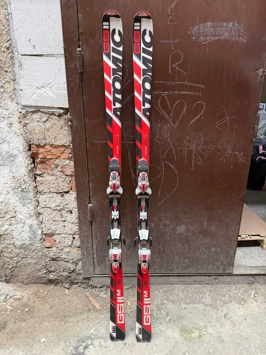 Schiuri Atomic GS11M Race Carver 181 cm cu legături Neox 412