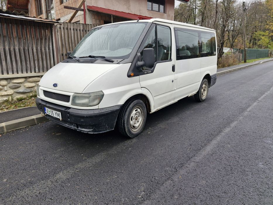 Ford Transit 8+1