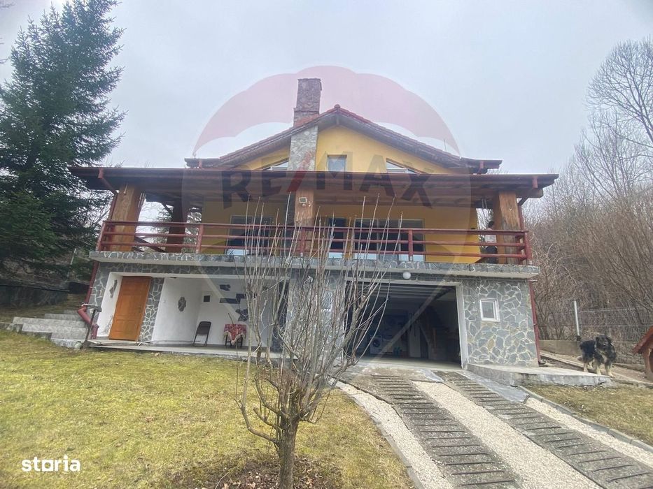 DE VANZARE Casă / Vilă cu 6 camere  Podul Dambovitei/ Arges