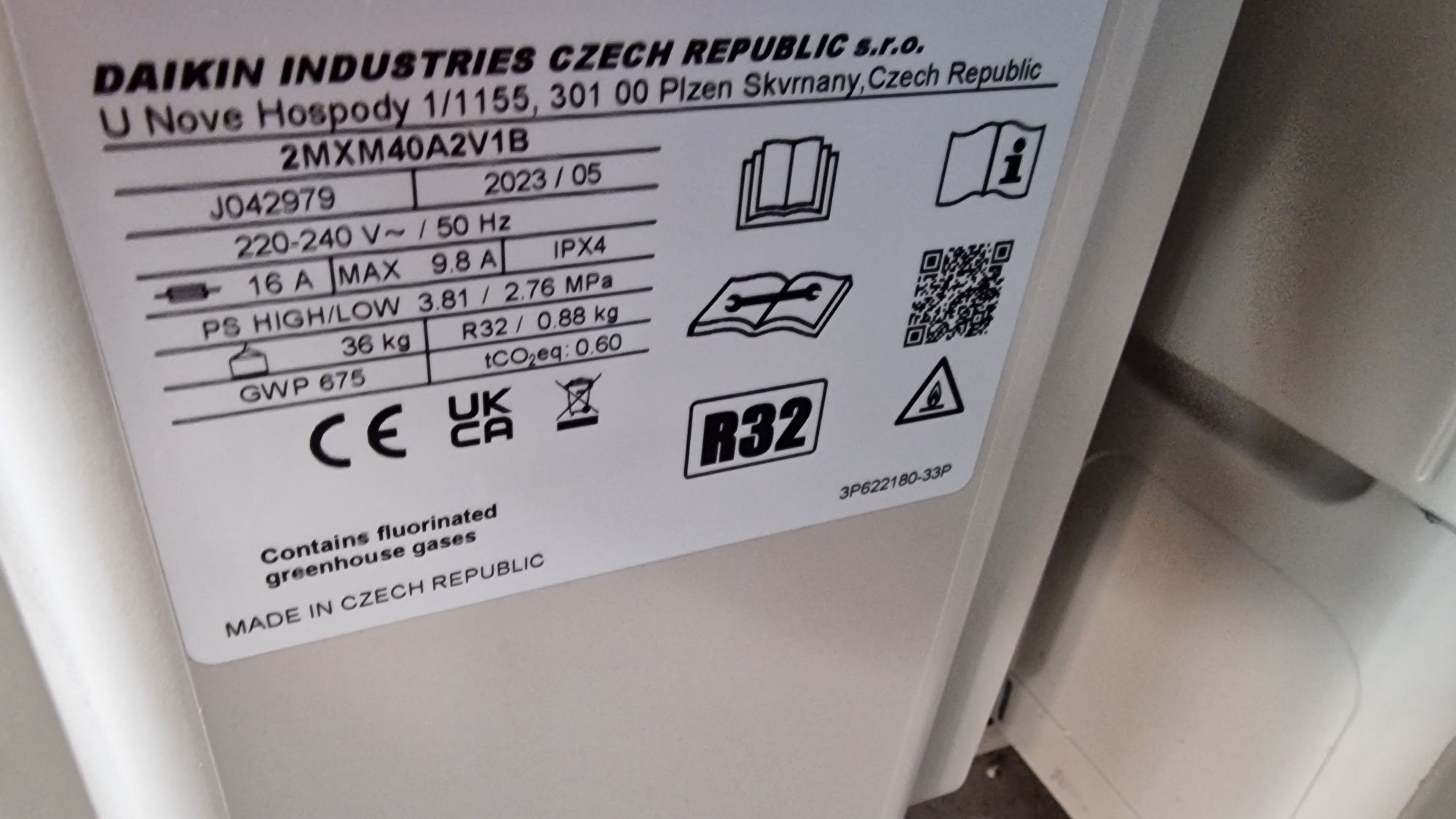 Нова мулти климатична система DAIKIN Multi 2MXM40+ 2x FTXA20