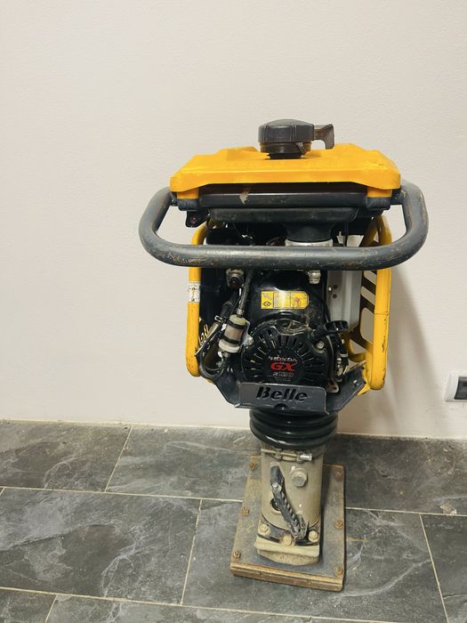 Belle bomag mai compactor cangur picior batut