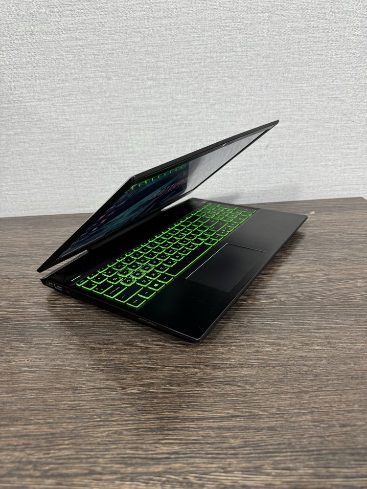 8-Ядерный HP Pavilion Gaming intel Core i5 GTX DDR5 15.6 IPS!