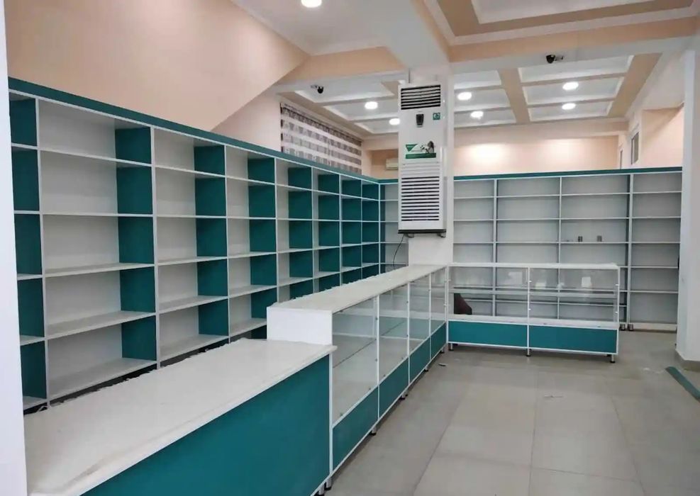 Apteka mebel buyurtma zakaz asosida dorixona uchun polka vitrina gpp