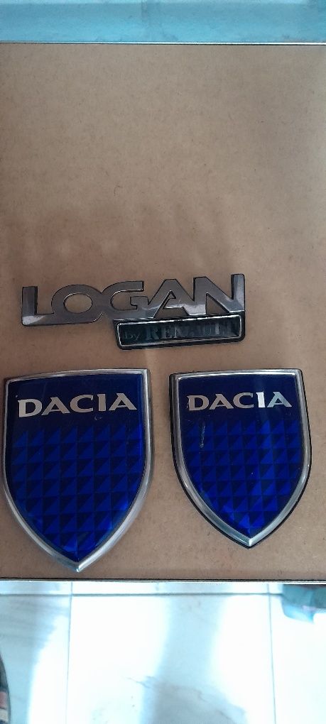 Piese seat ibiza..embleme logan și accesorii Peugeot 407sw 2.0.diesel