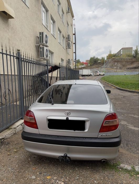 Toyota Avensis 1.8