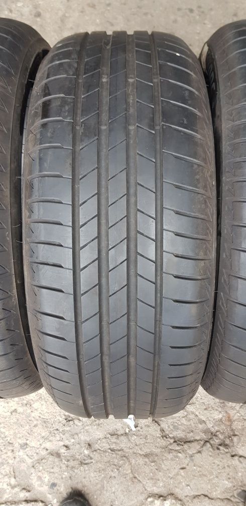 Летни гуми-2021г./45с.-18цола-225/50-1бр.-130лв."BRIDGESTONE "