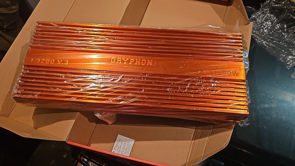 Продам уселитель DL Audio Gryphon 1.3200 Pro