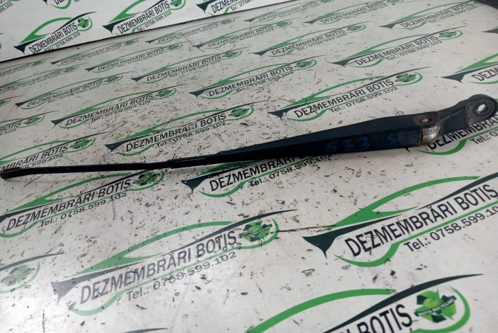 Brat stergator stanga Dacia Logan prima generatie