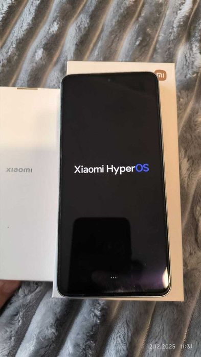 Xiaomi 12 Lite (8/256 ГБ, состояние отличное)