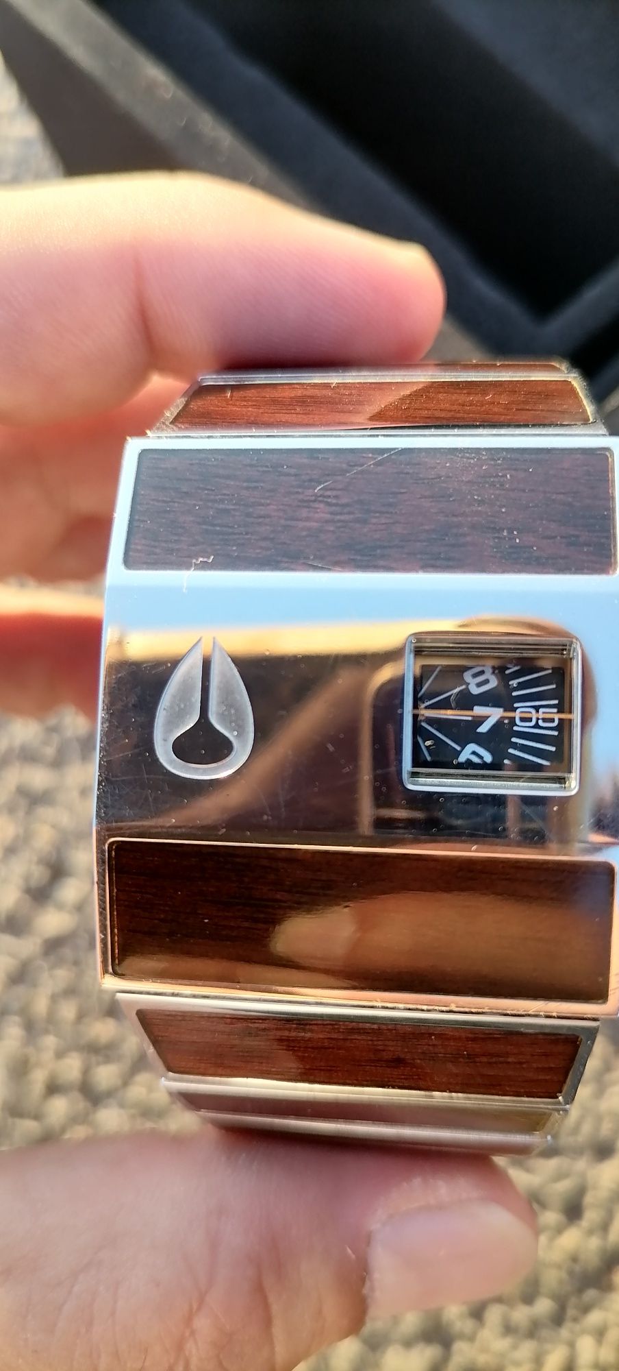 Часовник Nixon Rotolog Direct Time A028-401 - RIP