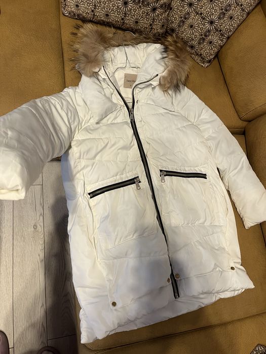 Яке с естествен пух качулка