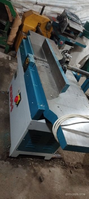 Фуганка сотилади рабоччи холатда ишлаб турган станок яхши холатда