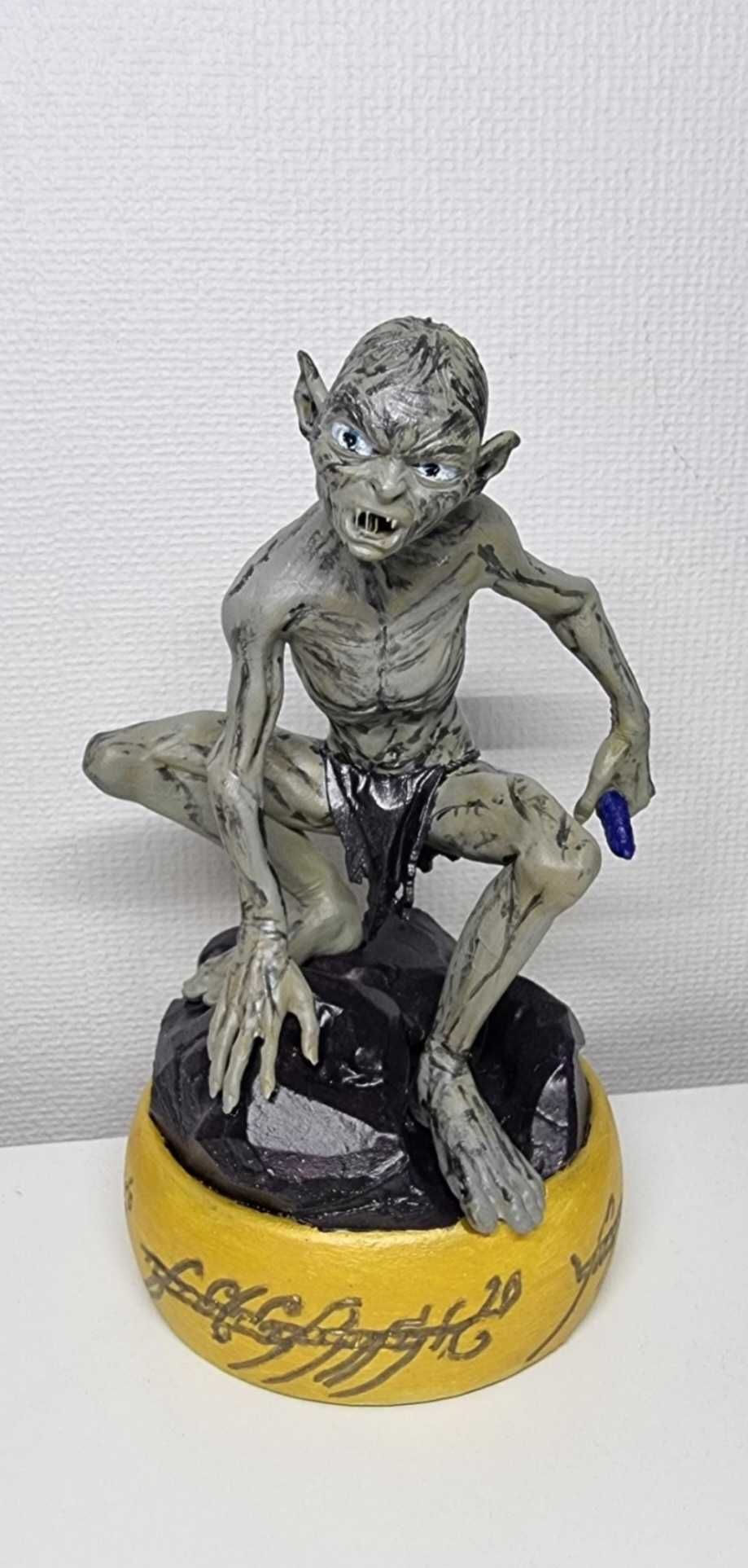 3d printet Gollum statuie