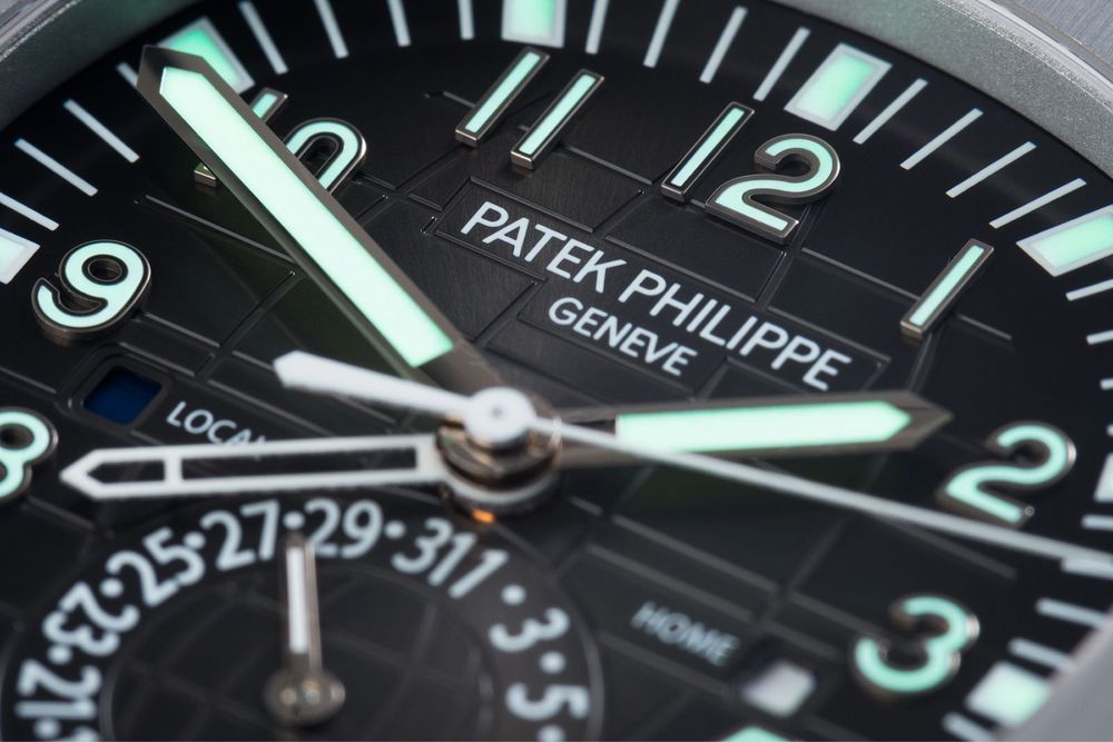 Часовник Patek Philippe Aquanaut Travel Time