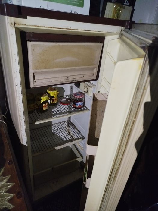 Холодилъник Бирюса