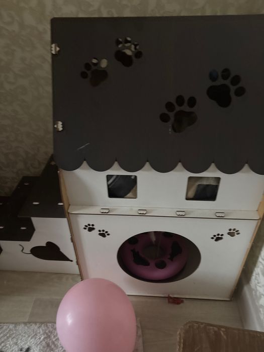 Продам домик для кошки