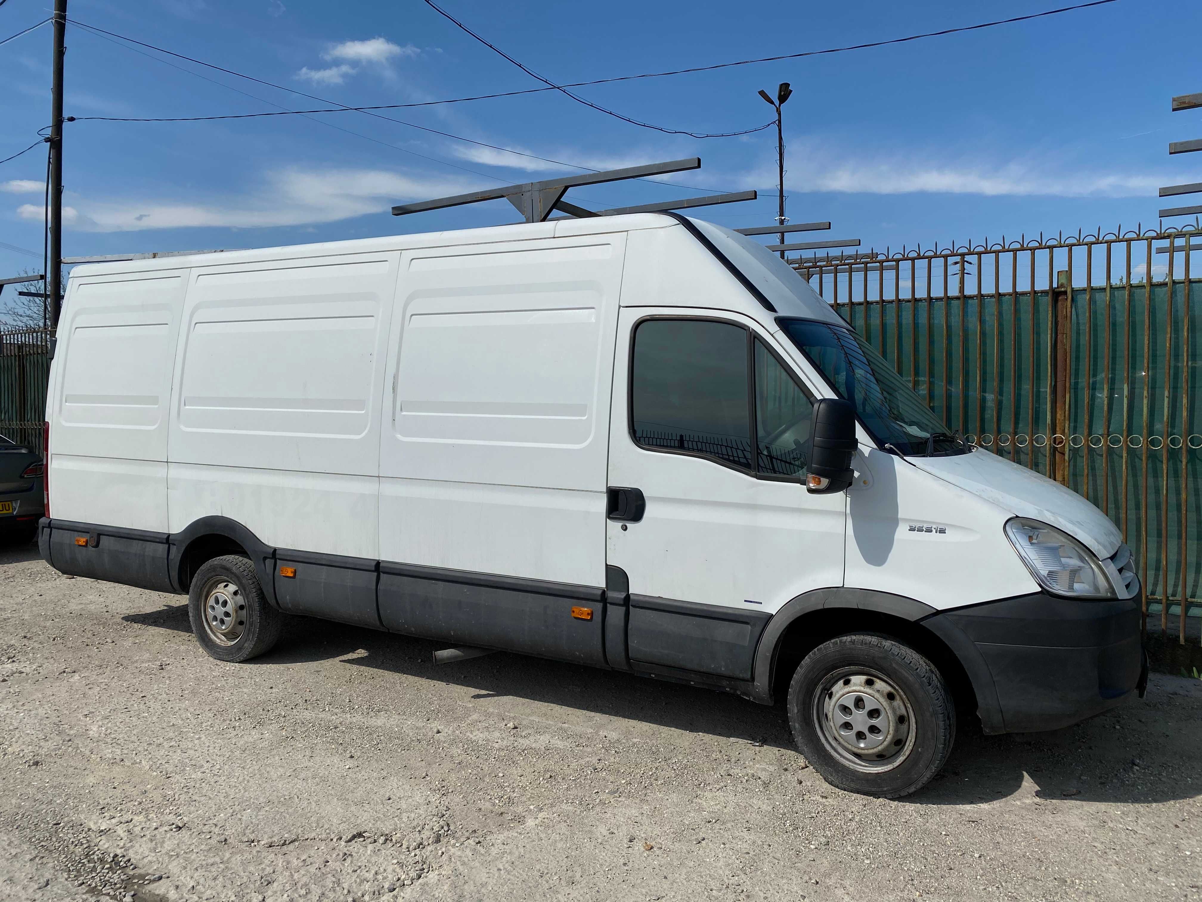 DEZMEMBREZ Iveco DAILY 4 2,3 HPI 35 S12 LUNG 3 PANOURI euro 4 2007