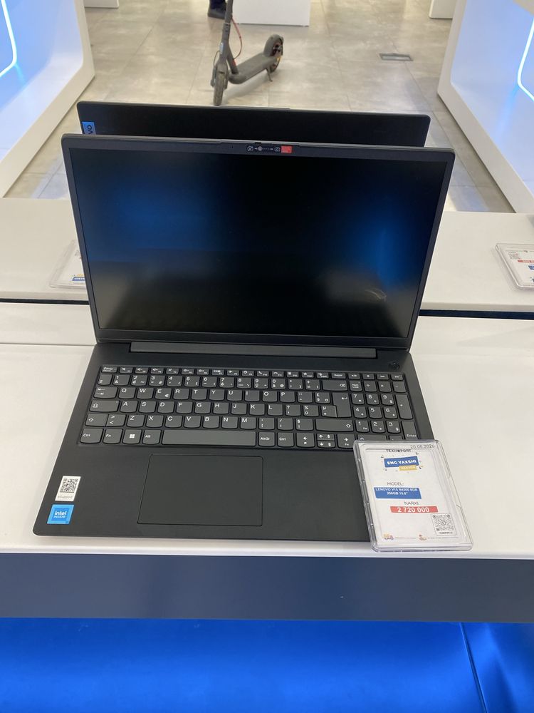 Lenovo ноутбук 8/256
