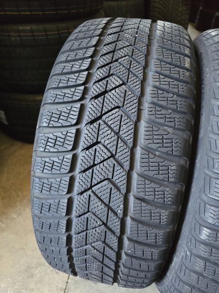 235/40/19 Pirelli 4piese