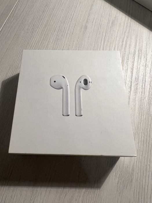 Продам Airpods with 1 серий