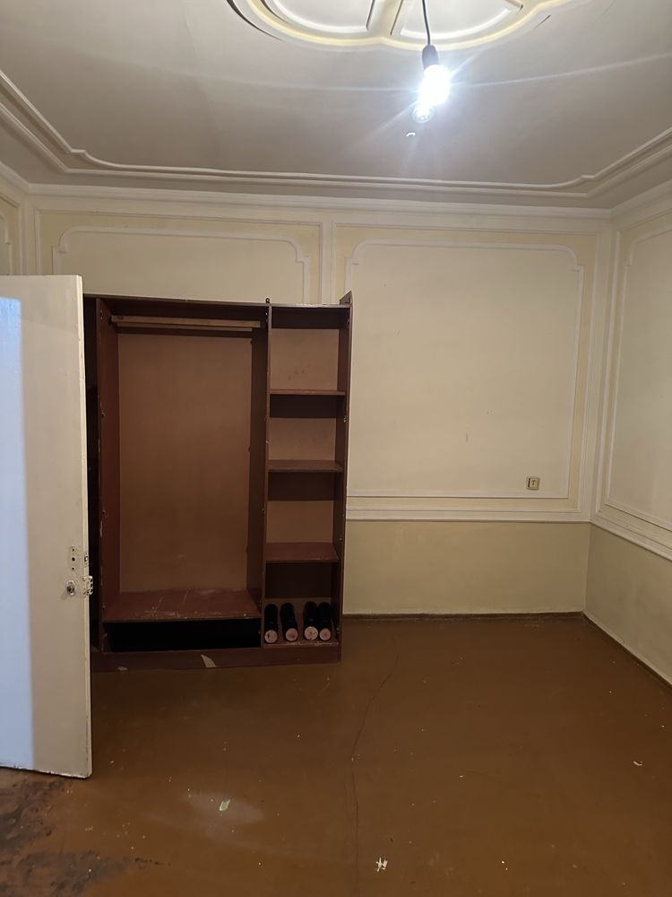Продам ул. Абая Джангох  3/1/5 бал 2,20х7 кирпич