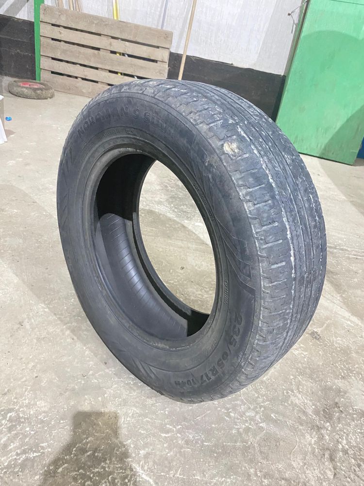 Продам шины Nokian