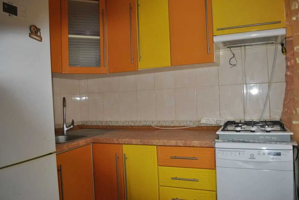 Дава се под наем Тристаен апартамент в София, Център - 100 кв.м за 612 € - Снимка #5