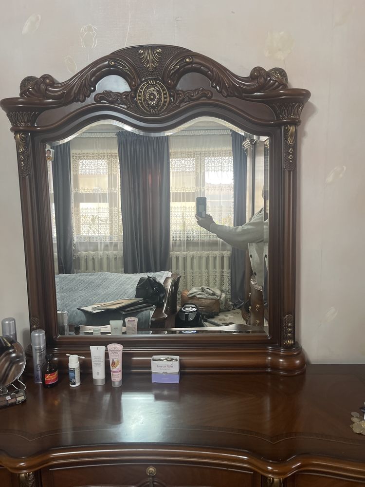 Продам спальню в  отличном состоянии