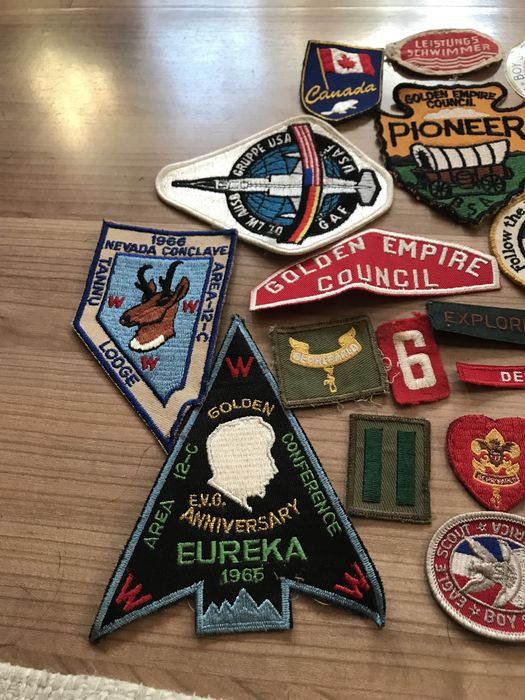 Embleme vechi cercetasi