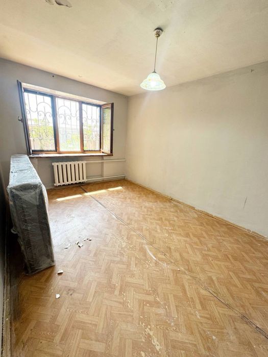 Продается‼️5 квартал 1 комнатрая Новза метро