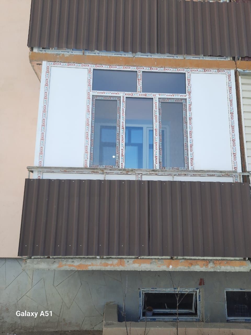 Пластиковые окна двери витражи балконы. Материал профиля Турция GALWIN