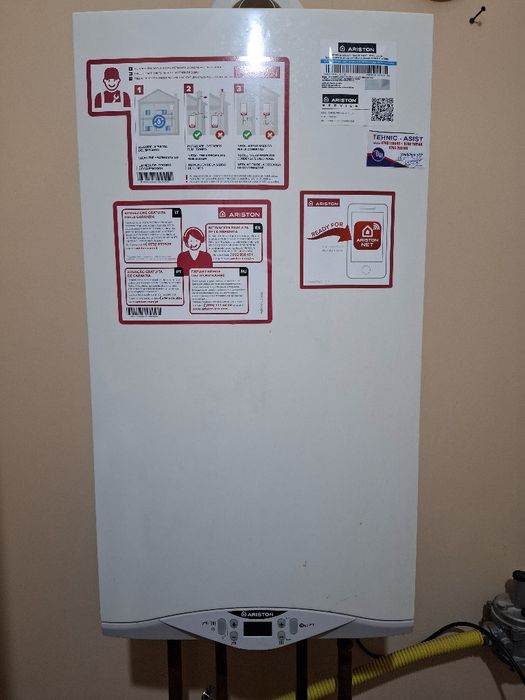 Centrala termica Ariston Cares 35 kw condensare