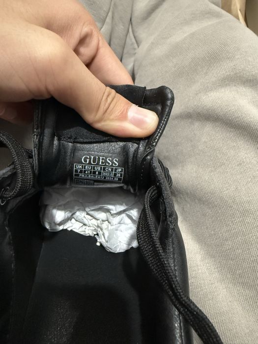 Guess elba black