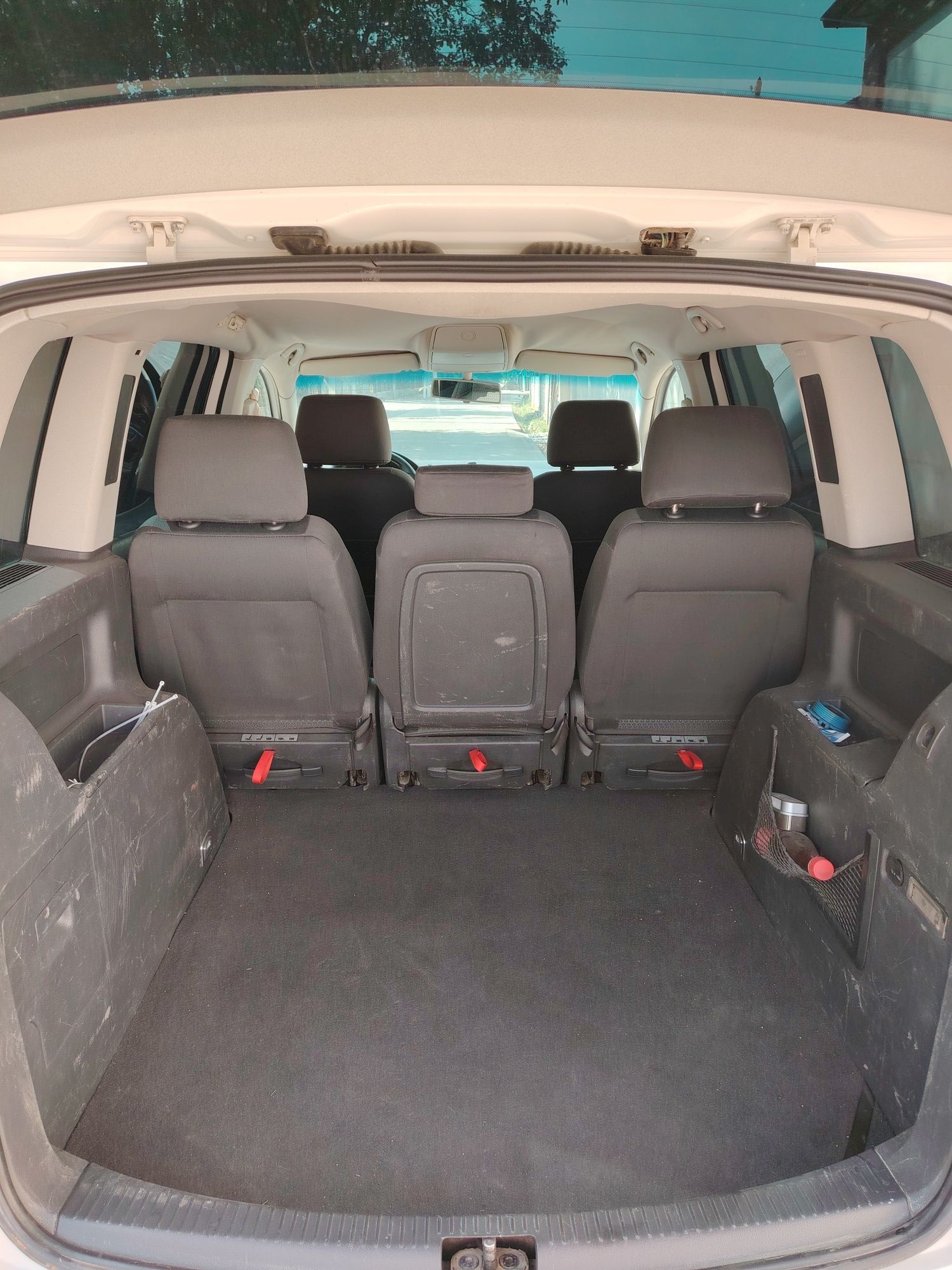 Volkswagen Touran автомат сотилади