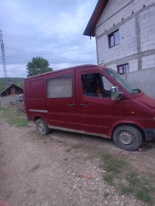 Duba sprinter sau schimb carosata