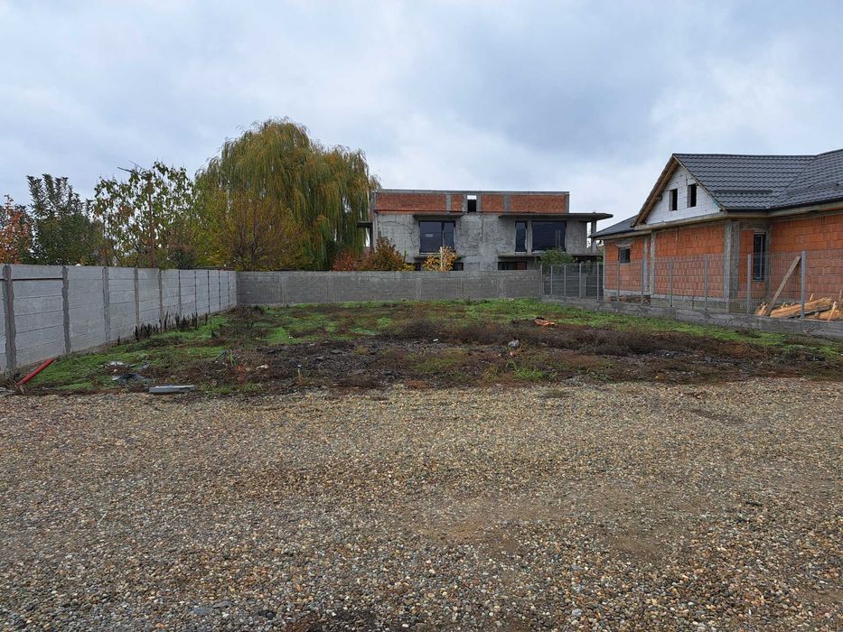 Teren Balta Verde in spate Dumagaz