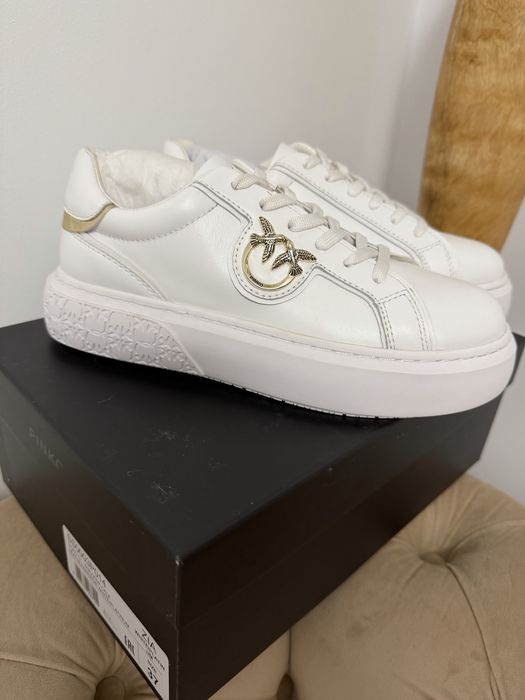 Adidas din piele Pinko