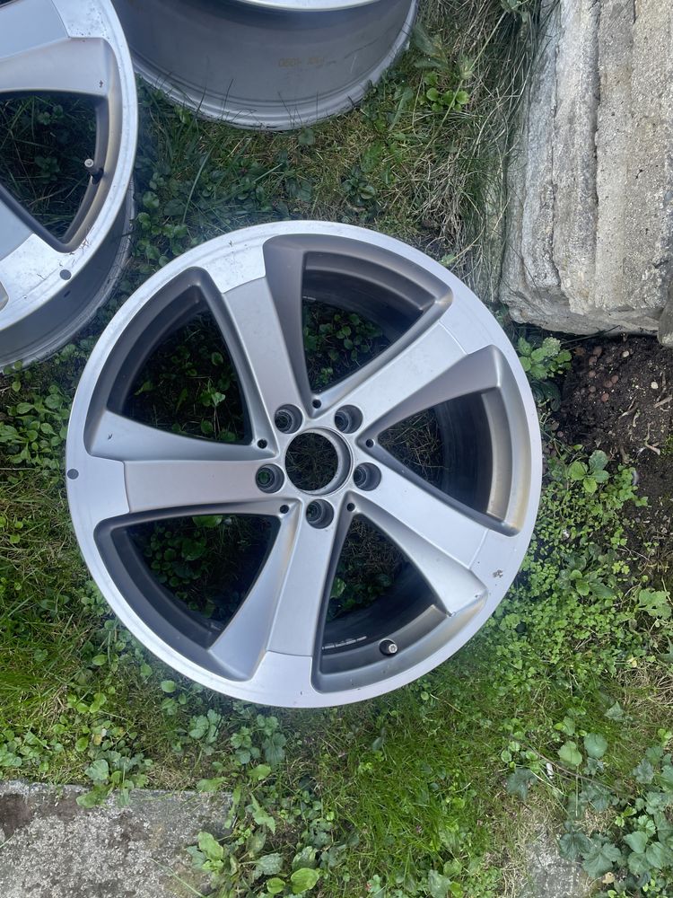 4бр.оригинални лети джанти Mercedes 8,5Jx18 ET35,5