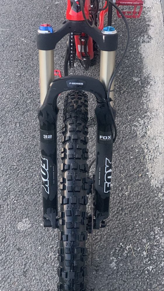 Vând Specialized Camber Comp, Full-Suspension, Mărime L