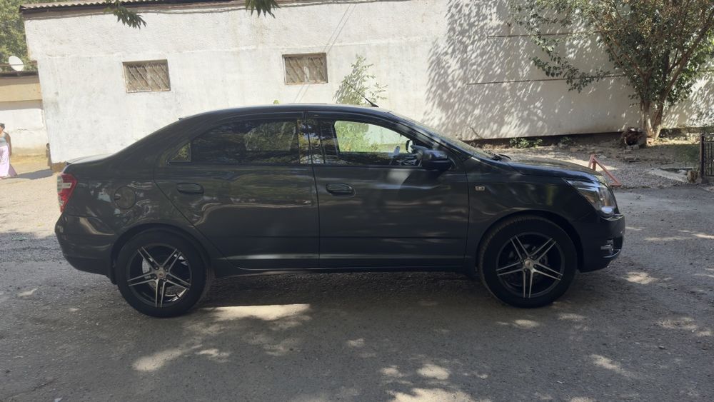 Cobalt 2020 год продаётся