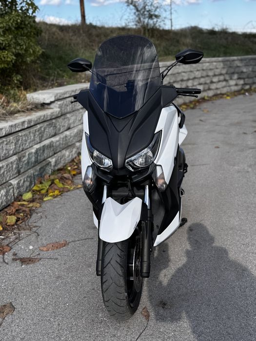 Yamaha x max 125
