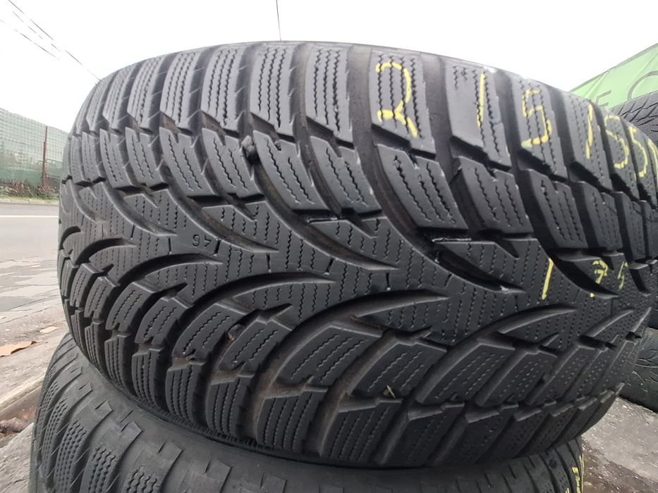 2 anvelope iarna 215/55r16 Nokian Montaj Gratuit