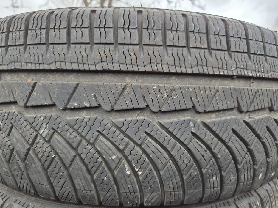 4 Anvelope de IARNA - 225/45/18 - Michelin - Stare F BUNA DOT 2020