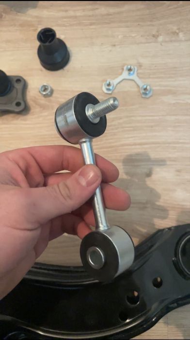 Чисто ново окачване за А3 8Л голф4